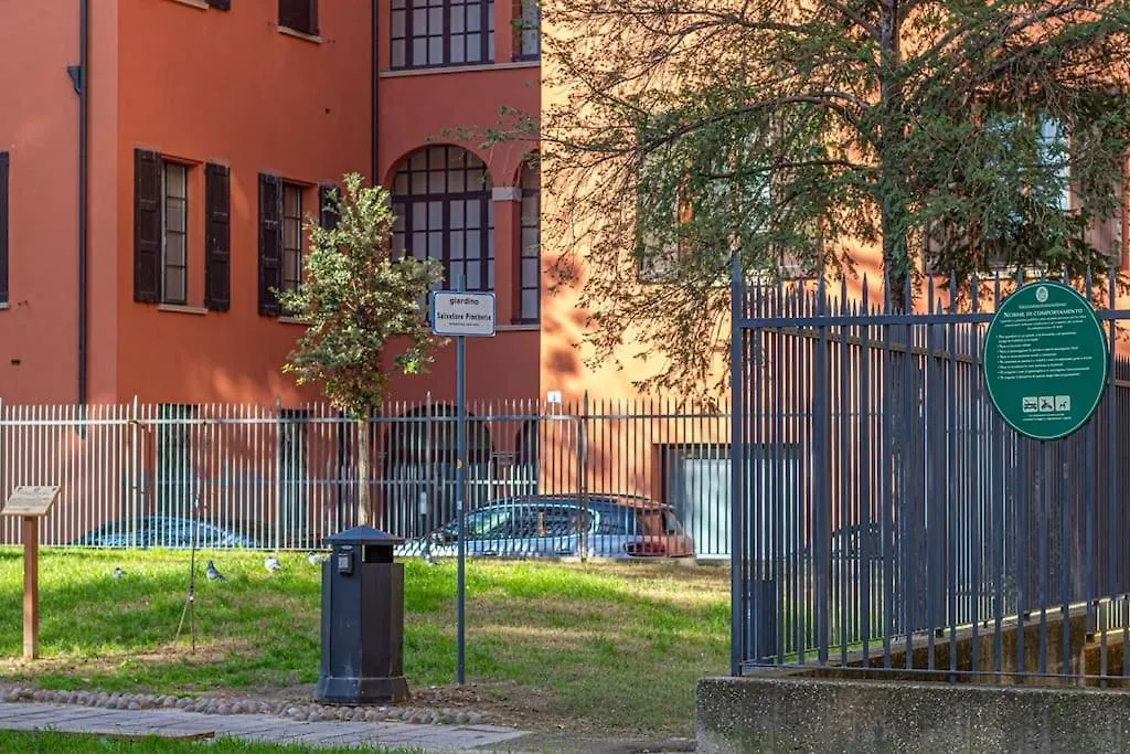 Suite Delle Casse 4 Bologna Italy